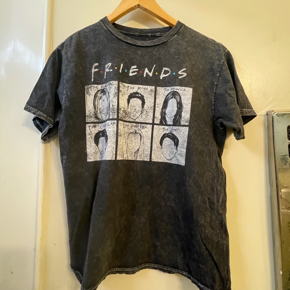 Friends tee
